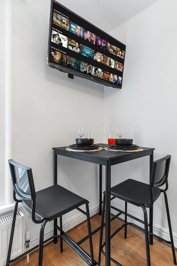 Prime Location Modern Gem Brixton Centre Cozy Studio With Free Parking London Exteriör bild